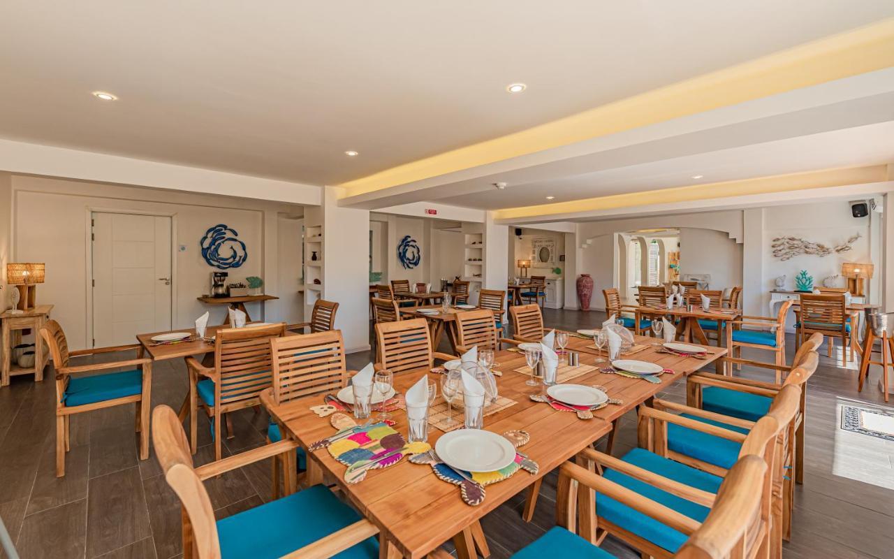 Seastar Hotel Flic-en-Flacq Buitenkant foto